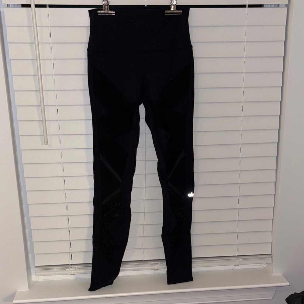 Alo Black High-Waisted Leggings